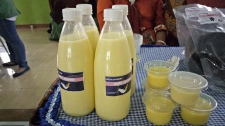 Sosialisasi Pembuatan Susu Jagung Mahasiswa Kuliah Kerja Nyata (KKN) Universitas Pembangunan Nasiona